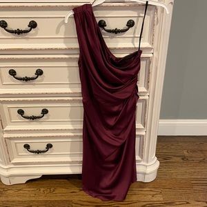 One shoulder dress